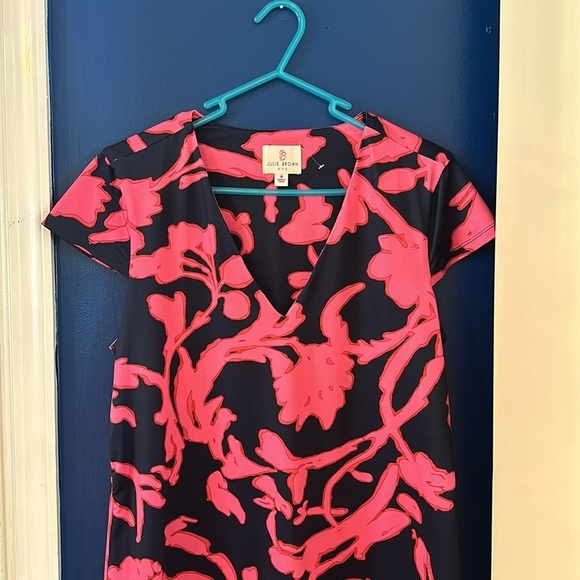 Women’s JB Julie Brown Pink & Blue Polyester & Spandex V Neck Short Sleeve Dress - Picture 2 of 7